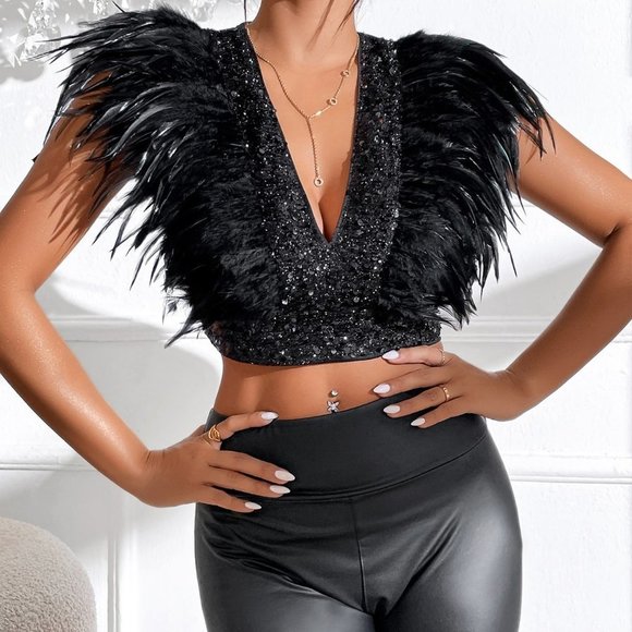 Black Party Womens Fuzzy Trim Zipper Back Crop Top - Picture 2 of 5